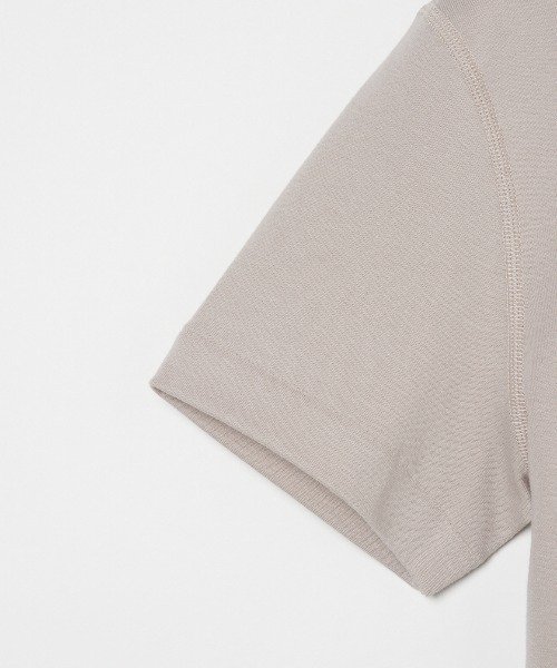 three dots（スリードッツ）の「ボーイズアレックス（Tシャツ/カットソー・レディース・ピンク系その他/ホワイト/ブルー系その他/ブラック/グレー系その他/ネイビー/グレー/ライトグレー/ブラウン系その他/ベージュ系その他/グリーン系その他/イエロー系その他/チャコール/ボルドー/ブラウン系その他2・MEDIUM/SMALL）」の18枚目の写真