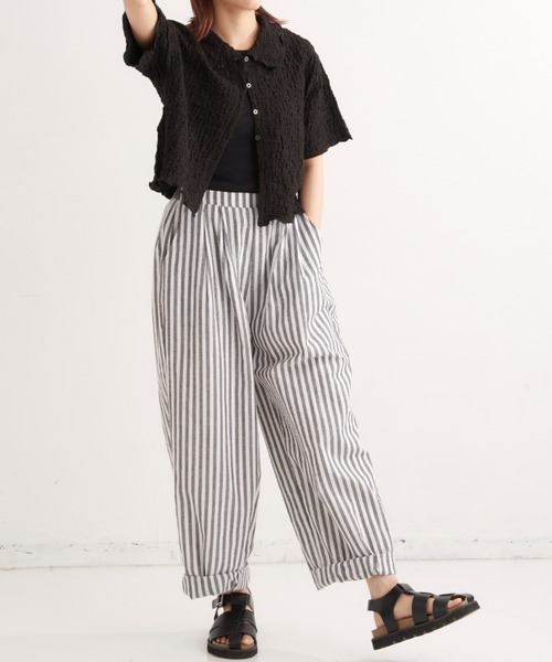 EDIT Gris（エディットグリ）の「襟付きショート丈カットジャガードカーディガン（カーディガン/ボレロ・レディース・ホワイト/ブラック・FREE）」の7枚目の写真