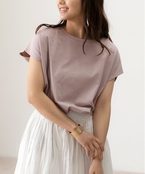 ad thie(アドティエ)の「フレンチスリーブ 半袖Tシャツ(Tシャツ/カットソー・レディース・ブルー/ダークブラウン/モカ/ピンク系その他4/スモーク/オフホワイト/ライトグリーン/ピンク/チャコール/ブラック/ベージュ/グリーン・FREE)」の10枚目の写真