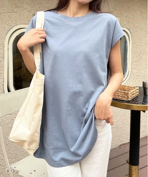 ad thie(アドティエ)の「フレンチスリーブ 半袖Tシャツ(Tシャツ/カットソー・レディース・ブルー/ダークブラウン/モカ/ピンク系その他4/スモーク/オフホワイト/ライトグリーン/ピンク/チャコール/ブラック/ベージュ/グリーン・FREE)」の9枚目の写真