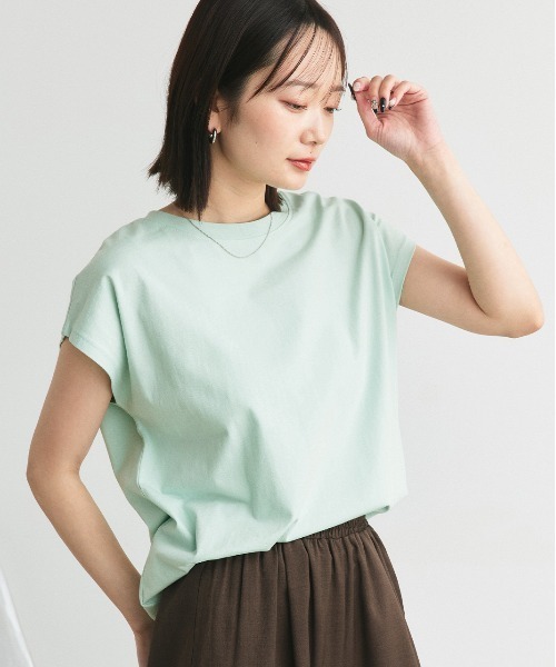 ad thie(アドティエ)の「フレンチスリーブ 半袖Tシャツ(Tシャツ/カットソー・レディース・ブルー/ダークブラウン/モカ/ピンク系その他4/スモーク/オフホワイト/ライトグリーン/ピンク/チャコール/ブラック/ベージュ/グリーン・FREE)」の7枚目の写真