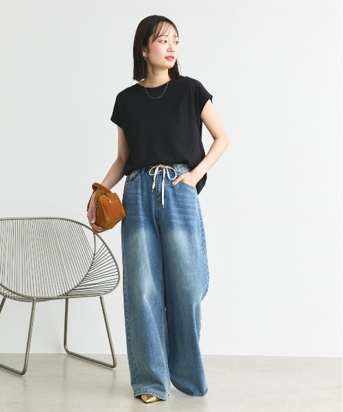 ad thie(アドティエ)の「フレンチスリーブ 半袖Tシャツ(Tシャツ/カットソー・レディース・ブルー/ダークブラウン/モカ/ピンク系その他4/スモーク/オフホワイト/ライトグリーン/ピンク/チャコール/ブラック/ベージュ/グリーン・FREE)」の13枚目の写真