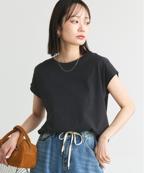 ad thie(アドティエ)の「フレンチスリーブ 半袖Tシャツ(Tシャツ/カットソー・レディース・ブルー/ダークブラウン/モカ/ピンク系その他4/スモーク/オフホワイト/ライトグリーン/ピンク/チャコール/ブラック/ベージュ/グリーン・FREE)」の16枚目の写真