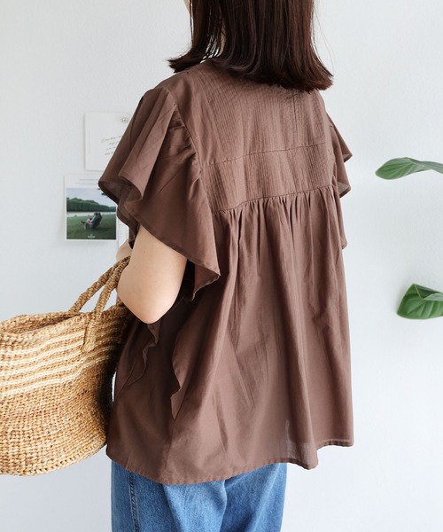 andme(アンドミー)の「インド綿ピンタックフレンチスリーブブラウス(シャツ/ブラウス・レディース・ブラック/カーキ/オフホワイト/ブラウン/オレンジ/ネイビー・M)」の11枚目の写真