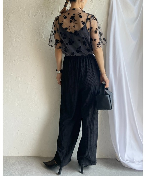She's Closet(シーズクローゼット)の「花柄半袖メロウフリルハイネックシアーチュールトップス(Tシャツ/カットソー・レディース・ブラック/オフホワイト/モカ・FREE)」の18枚目の写真