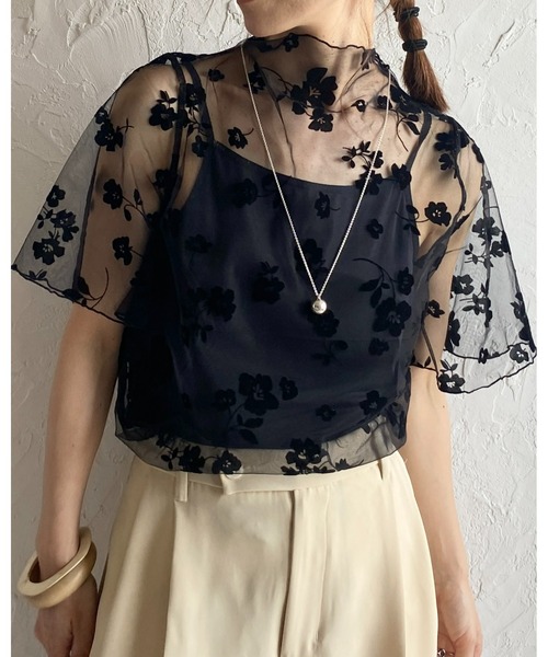 新品✨レア✨ PLEATS PLEASE ハイネック 半袖 トップス 白 黒 ハイネック5分丈レーストップス 3サイズ シアートップス[品番