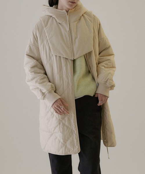 SALON adam et rope'（サロン アダム エ ロペ）の「【雑誌掲載・撥水機能付き】バラクラバセットキルティングブルゾン/テントコート（ブルゾン・レディース・ライトグレー/カーキ/ブラック・FREE）」の3枚目の写真