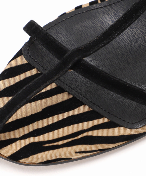 GRISE(グリーズ)の「GRISE 5cmTストラップサンダル(サンダル・レディース・ボルドー/ナチュラル・X-SMALL/SMALL/LARGE/MEDIUM/X-LARGE)」の3枚目の写真