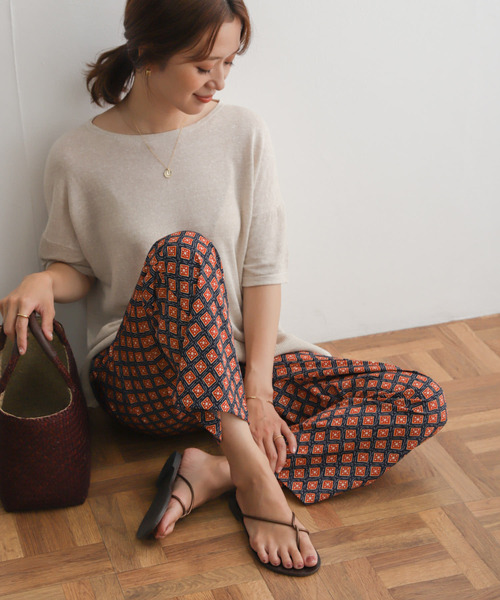 URBAN RESEARCH DOORS（アーバンリサーチドアーズ）の「プリントイージーパンツ（その他パンツ・レディース・グリーン/ネイビー・MEDIUM）」の14枚目の写真