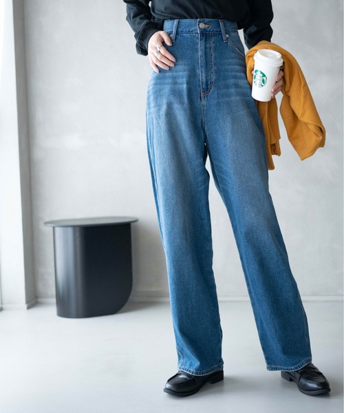 WEGO（ウィゴー）の「WEGO/【マルチサイズ】ルーズストレートデニムパンツ（デニムパンツ・レディース・インディゴブルー/ブラック/ダークインディゴブルー/ライトインディゴブルー/ブラック系その他/ホワイト・MEDIUM/X-SMALL/SMALL/LARGE/X-LARGE）」の4枚目の写真