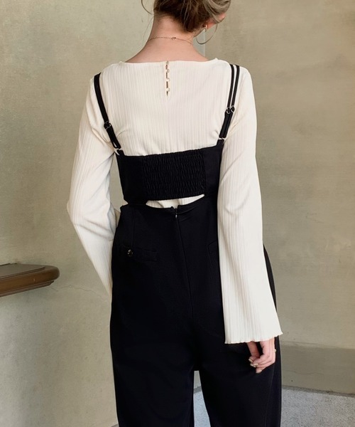 JUNOAH（ジュノア）の「ダブルストラップハイウエストサロペット（サロペット/オーバーオール・レディース・ライトベージュ/ダークブラウン/ブラック・X-LARGE/LARGE/MEDIUM）」の6枚目の写真