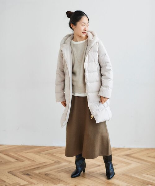 le.coeur blanc(ルクールブラン)の「ファーフードロングダウン(ダウンジャケット/コート・レディース・モカ/グレイッシュベージュ/ブラック・40/38/36)」の13枚目の写真