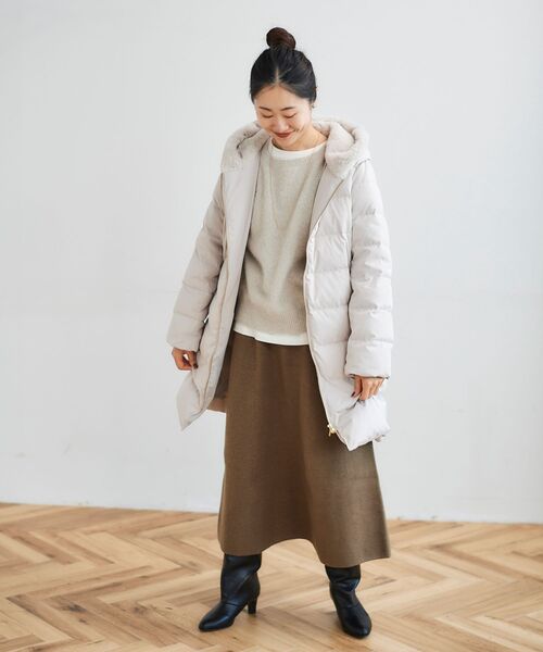 le.coeur blanc(ルクールブラン)の「ファーフードロングダウン(ダウンジャケット/コート・レディース・モカ/グレイッシュベージュ/ブラック・40/38/36)」の14枚目の写真