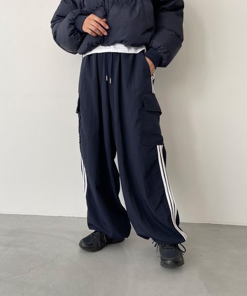 CANAL JEAN（キャナルジーン）の「El mar　ドローストリングサイドラインパンツ（その他パンツ・レディース・ネイビー/グリーン・ONE SIZE）」の9枚目の写真