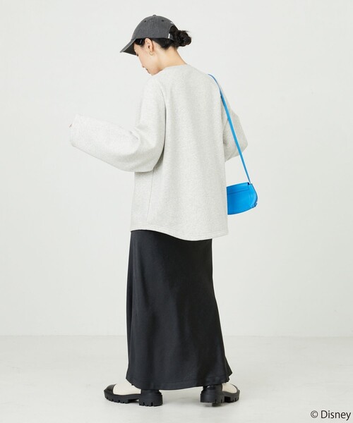 FREAK'S STORE(フリークスストア)の「限定展開 Disney/ディズニー 別注/Mickey/ウォッシュ加工ラグランスウェット(スウェット・レディース・ナチュラル/ワインレッド/ブラック/オリーブ/グレー・フリ-)」の13枚目の写真