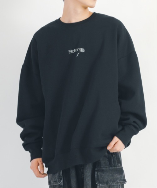 RE730（アールイーセブンサーティー）の「Flower embroidery wide sweatshirt フラワー刺繍ワイドトレーナー unisex（スウェット・メンズ・ホワイト/ワイン/ブラック/ブルー・M/L）」の12枚目の写真