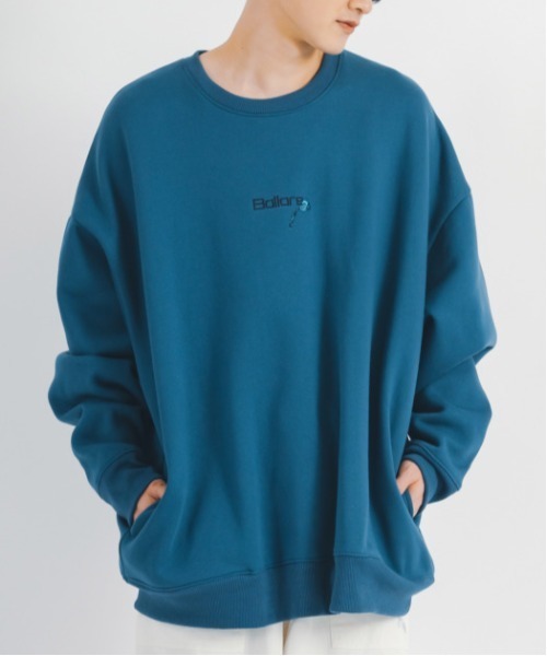 RE730（アールイーセブンサーティー）の「Flower embroidery wide sweatshirt フラワー刺繍ワイドトレーナー unisex（スウェット・メンズ・ホワイト/ワイン/ブラック/ブルー・M/L）」の19枚目の写真