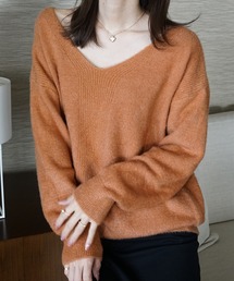 モヘアタッチVネックニット