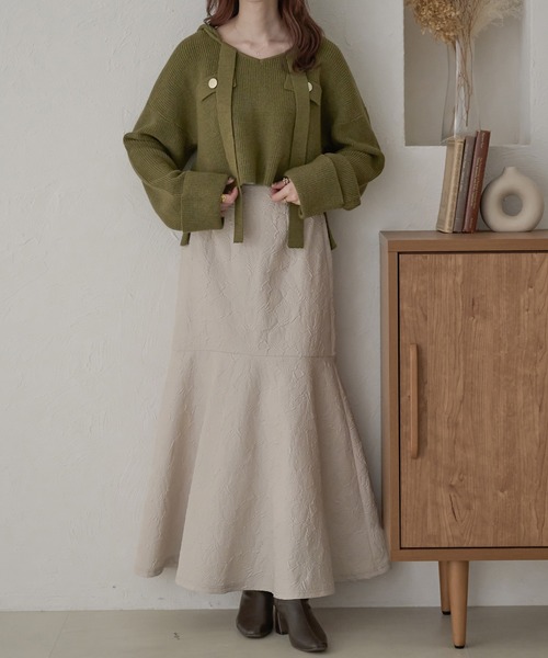 Ambre Neige(アンブルネージュ)の「クロップドフーディーニット/WEB/EC限定商品(ニット/セーター・レディース・グリーン/アイボリー・FREE)」の16枚目の写真