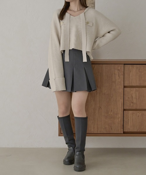 Ambre Neige(アンブルネージュ)の「クロップドフーディーニット/WEB/EC限定商品(ニット/セーター・レディース・グリーン/アイボリー・FREE)」の21枚目の写真