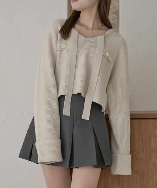Ambre Neige(アンブルネージュ)の「クロップドフーディーニット/WEB/EC限定商品(ニット/セーター・レディース・グリーン/アイボリー・FREE)」の4枚目の写真
