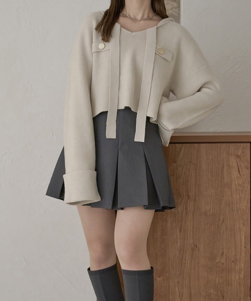 Ambre Neige(アンブルネージュ)の「クロップドフーディーニット/WEB/EC限定商品(ニット/セーター・レディース・グリーン/アイボリー・FREE)」の12枚目の写真