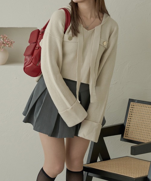 Ambre Neige(アンブルネージュ)の「クロップドフーディーニット/WEB/EC限定商品(ニット/セーター・レディース・グリーン/アイボリー・FREE)」の5枚目の写真