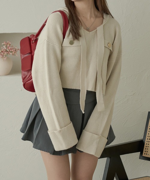 Ambre Neige(アンブルネージュ)の「クロップドフーディーニット/WEB/EC限定商品(ニット/セーター・レディース・グリーン/アイボリー・FREE)」の6枚目の写真
