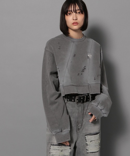 Anui(アニュイ)の「【UNISEX/選べる着丈】ブラシブリーチロゴスウェット(スウェット・レディース・グレー/ブルー・SMALL/MEDIUM)」の4枚目の写真