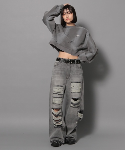 Anui(アニュイ)の「【UNISEX/選べる着丈】ブラシブリーチロゴスウェット(スウェット・レディース・グレー/ブルー・SMALL/MEDIUM)」の6枚目の写真