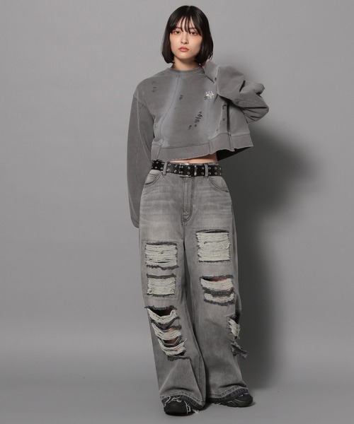 Anui(アニュイ)の「【UNISEX/選べる着丈】ブラシブリーチロゴスウェット(スウェット・レディース・グレー/ブルー・SMALL/MEDIUM)」の7枚目の写真