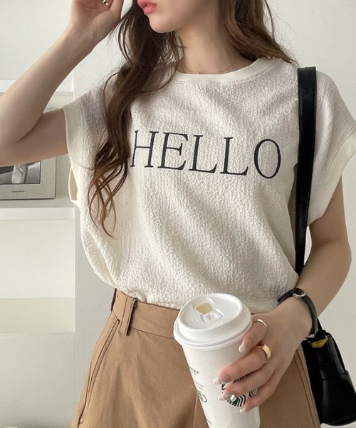 Eclat one（エクラワン）の「表面感素材 フレンチスリーブ ブラウス Tシャツ（Tシャツ/カットソー・レディース・オフホワイト/ライトブルー/ブラック・FREE）」の15枚目の写真