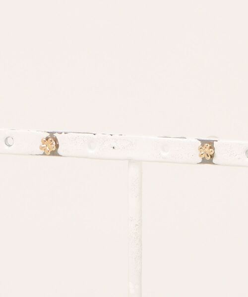 Fun & Daily(ファンアンドデイリー)の「F&D : ベリースモールフラワーピアス(ピアス(両耳用)・レディース・ゴールド/シルバー・FREE)」の1枚目の写真