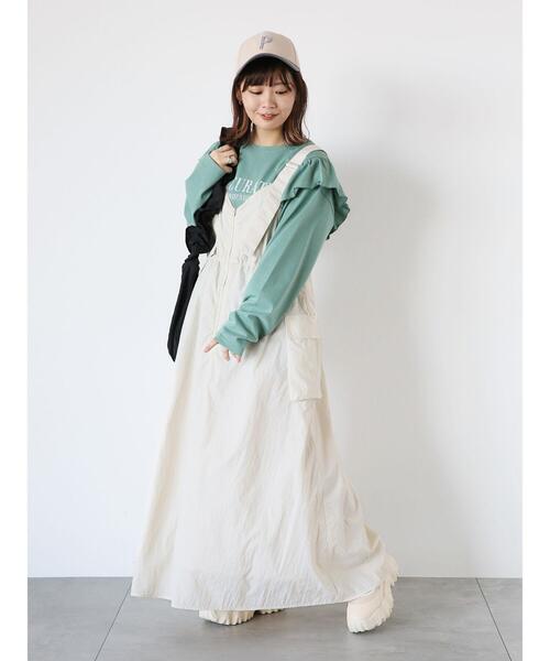 ehka sopo（エヘカソポ）の「ロゴプリントフリルカットソー（Tシャツ/カットソー・レディース・チャコールグレー/オフホワイト/グリーン・F）」の12枚目の写真