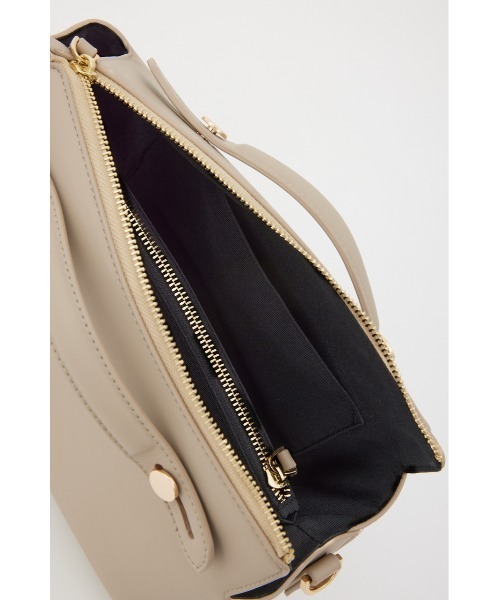 rienda（リエンダ）の「【WEB限定】フェイクレザーバッグ（ショルダーバッグ・レディース・ブラウン/アイボリー/ブラック・FREE）」の14枚目の写真