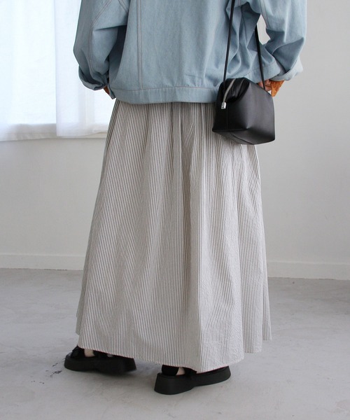 Crisp（クリスプ）の「ギャザーボリュームスカート（スカート・レディース・ブラック/アイボリー/イエロー・1/2）」の6枚目の写真