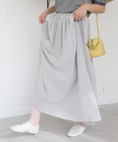 Crisp（クリスプ）の「ギャザーボリュームスカート（スカート・レディース・ブラック/アイボリー/イエロー・1/2）」の11枚目の写真