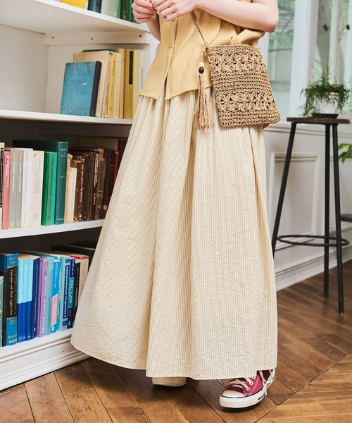 Crisp（クリスプ）の「ギャザーボリュームスカート（スカート・レディース・ブラック/アイボリー/イエロー・1/2）」の16枚目の写真