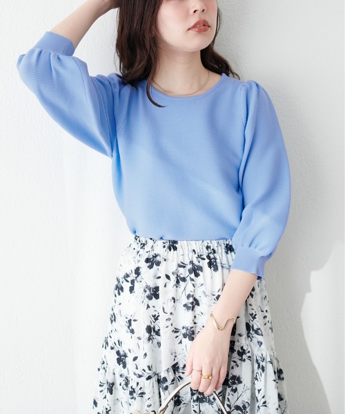 natural couture(ナチュラルクチュール)の「ぽわ袖ポリニット(ニット/セーター・レディース・ブラック/イエロー/アイボリー/ラベンダー/ブルー系その他・FREE)」の15枚目の写真