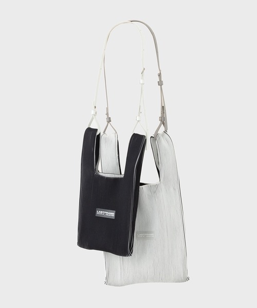 LASTFRAME(ラストフレーム)の「【LASTFRAME/ラストフレーム】KASANE MARKET BAG MEDIUM(トートバッグ・メンズ・ブラック/ブルー/オフホワイト・FREE)」の15枚目の写真