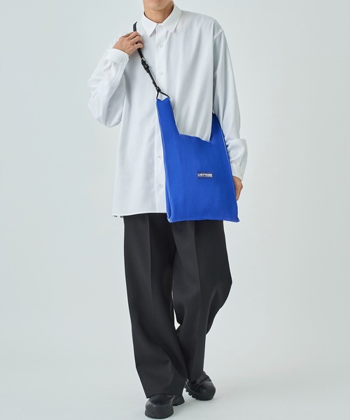 LASTFRAME(ラストフレーム)の「【LASTFRAME/ラストフレーム】KASANE MARKET BAG MEDIUM(トートバッグ・メンズ・ブラック/ブルー/オフホワイト・FREE)」の18枚目の写真