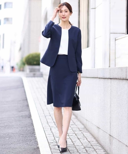 OFUON le MK（オフオンルエムケー）の「S～LL[セットアップ対応]ライトシャンブレー 台形スカート/洗える（スカート・レディース・ネイビー/グレー・36/38/40/42）」の21枚目の写真