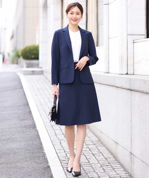 OFUON le MK（オフオンルエムケー）の「S～LL[セットアップ対応]ライトシャンブレー 台形スカート/洗える（スカート・レディース・ネイビー/グレー・36/38/40/42）」の14枚目の写真