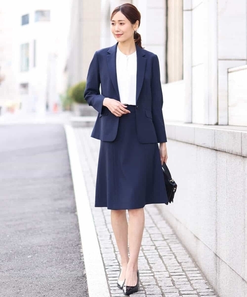 OFUON le MK（オフオンルエムケー）の「S～LL[セットアップ対応]ライトシャンブレー 台形スカート/洗える（スカート・レディース・ネイビー/グレー・36/38/40/42）」の16枚目の写真