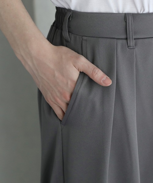 ETELIO（エテリオ）の「2タックドレープワイドバギーイージーパンツ