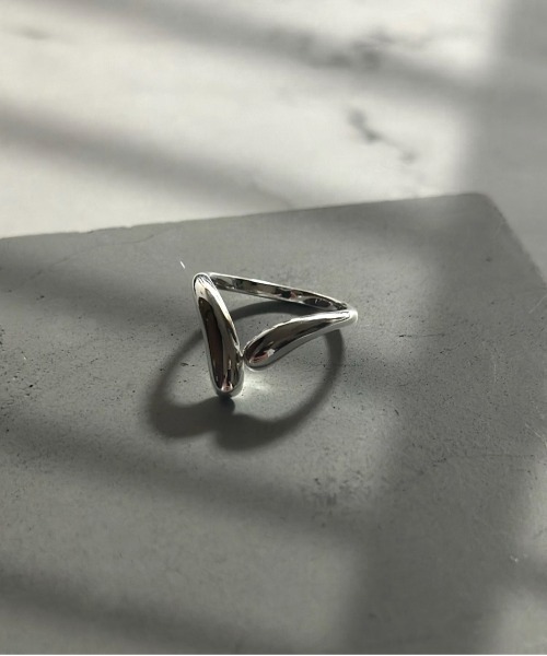 blatto(ブラット)の「【blatto 925silver】925シルバー デザインリング bla-ring-f001 U(リング・メンズ・その他2/その他11/C/D/E/F/S/T/U/V/W/その他13/その他19/その他22/A/J/O/Q/X/Z/その他12/その他20/その他21/B/G/I/P/R/Y/その他14/その他15/その他16/その他17/その他18/L/N・FREE)」の11枚目の写真