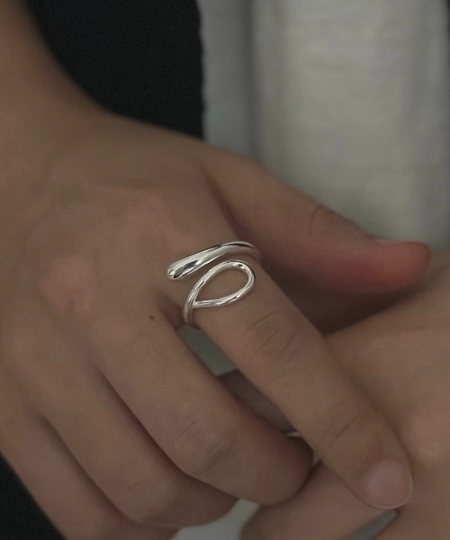 blatto(ブラット)の「【blatto 925silver】925シルバー デザインリング bla-ring-f001 U(リング・メンズ・その他2/その他11/C/D/E/F/S/T/U/V/W/その他13/その他19/その他22/A/J/O/Q/X/Z/その他12/その他20/その他21/B/G/I/P/R/Y/その他14/その他15/その他16/その他17/その他18/L/N・FREE)」の13枚目の写真