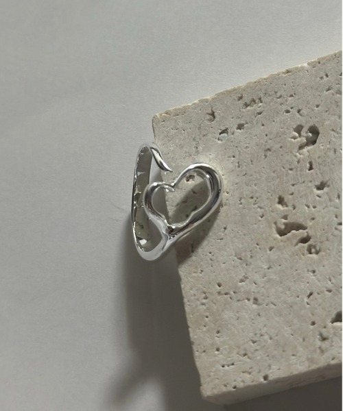 blatto(ブラット)の「【blatto 925silver】925シルバー デザインリング bla-ring-f001 U(リング・メンズ・その他2/その他11/C/D/E/F/S/T/U/V/W/その他13/その他19/その他22/A/J/O/Q/X/Z/その他12/その他20/その他21/B/G/I/P/R/Y/その他14/その他15/その他16/その他17/その他18/L/N・FREE)」の14枚目の写真