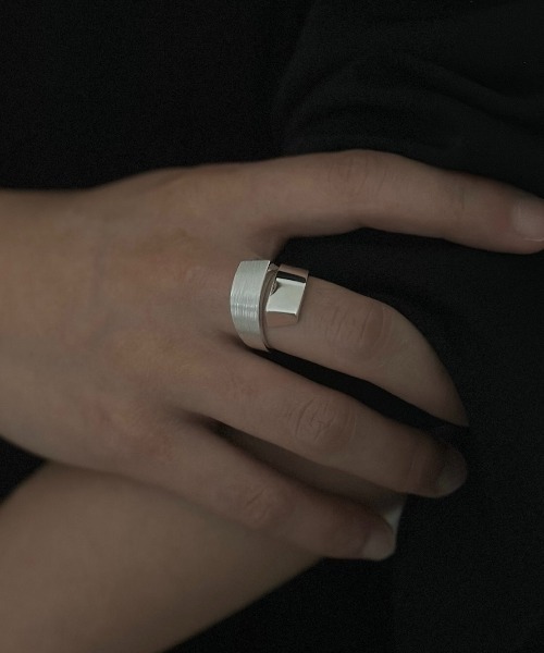 blatto(ブラット)の「【blatto 925silver】925シルバー デザインリング bla-ring-f001 U(リング・メンズ・その他2/その他11/C/D/E/F/S/T/U/V/W/その他13/その他19/その他22/A/J/O/Q/X/Z/その他12/その他20/その他21/B/G/I/P/R/Y/その他14/その他15/その他16/その他17/その他18/L/N・FREE)」の16枚目の写真