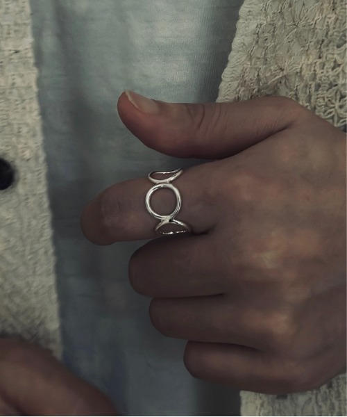 blatto(ブラット)の「【blatto 925silver】925シルバー デザインリング bla-ring-f001 U(リング・メンズ・その他2/その他11/C/D/E/F/S/T/U/V/W/その他13/その他19/その他22/A/J/O/Q/X/Z/その他12/その他20/その他21/B/G/I/P/R/Y/その他14/その他15/その他16/その他17/その他18/L/N・FREE)」の18枚目の写真
